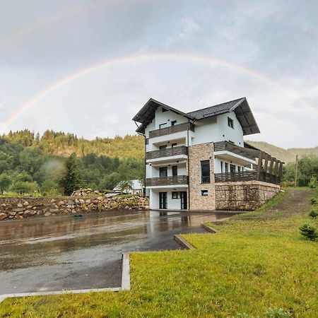 Comoara Raraului Câmpulung Moldovenesc Extérieur photo