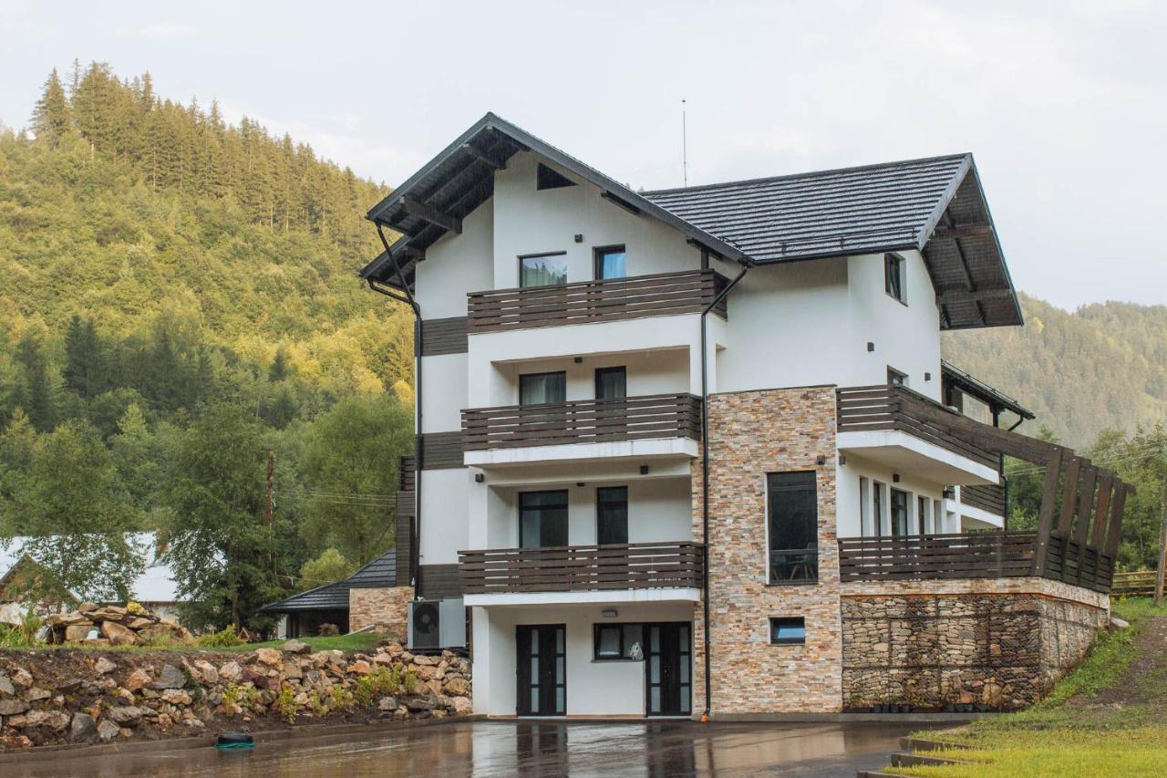 Comoara Raraului Câmpulung Moldovenesc Extérieur photo